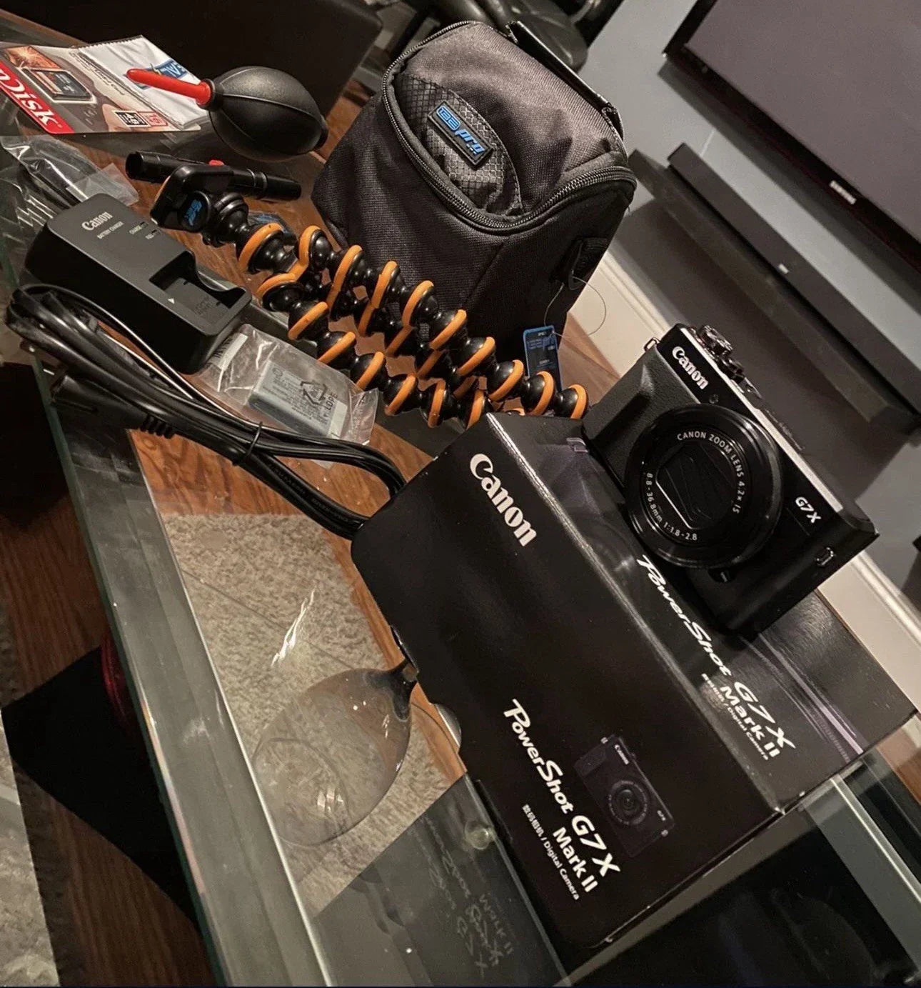 Canon PowerShot G7 X Mark ll 20.1 MP Compact Digital Camera - Black