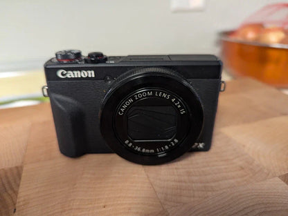 Canon PowerShot G7 X Mark lll - 20.1MP Point & Shoot Digital Camera - Black